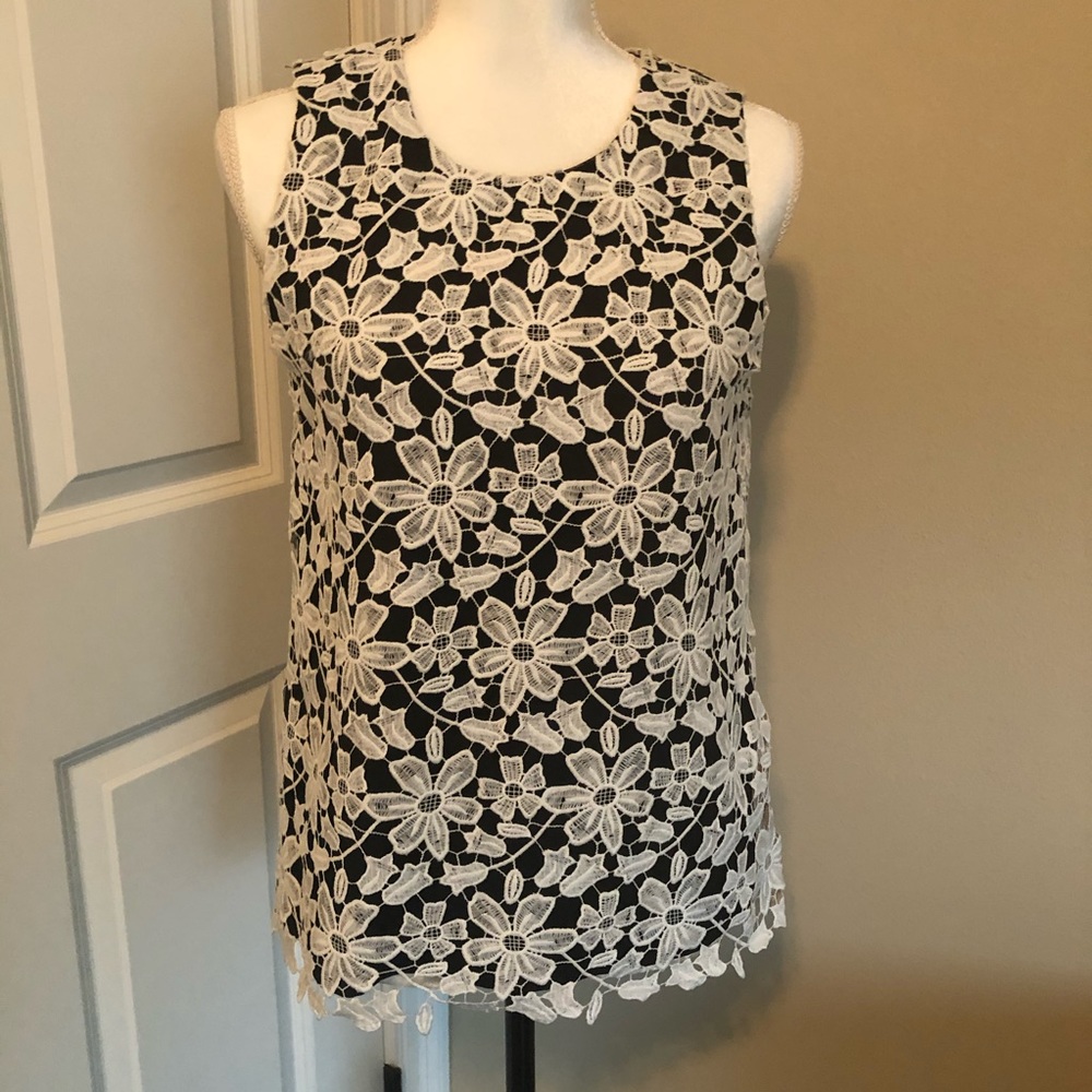 Karl Lagerfeld sleeveless lace top